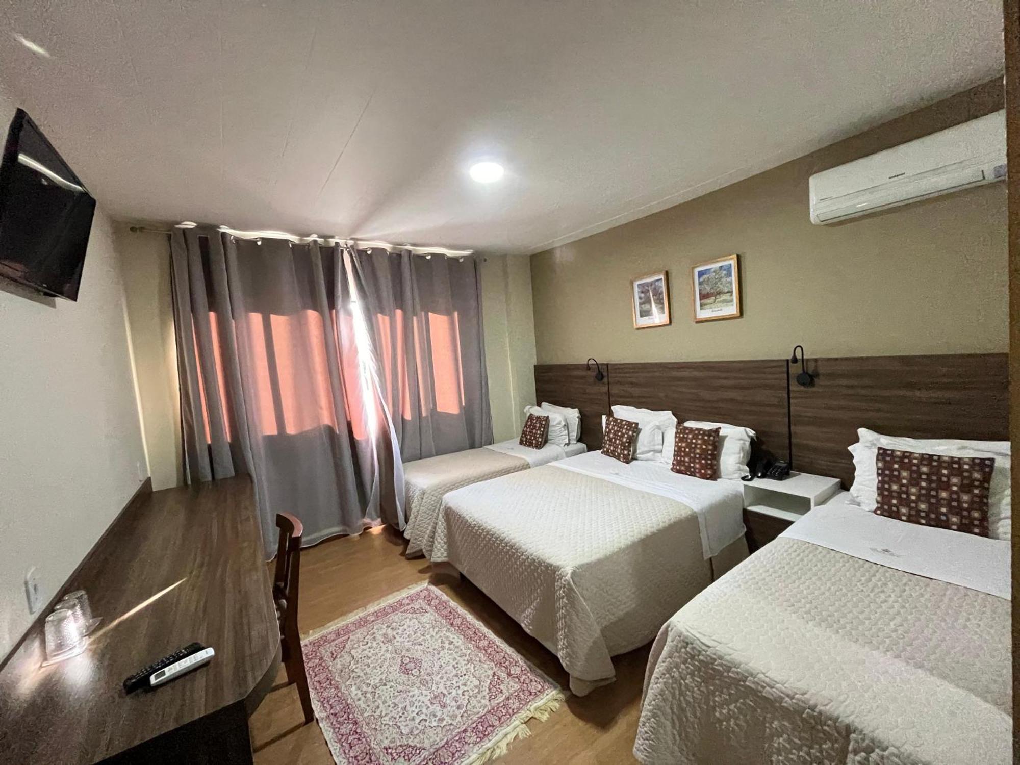 Hotel & Pousada Princesa Isabel Rua Teresa Petrópolis Quarto foto